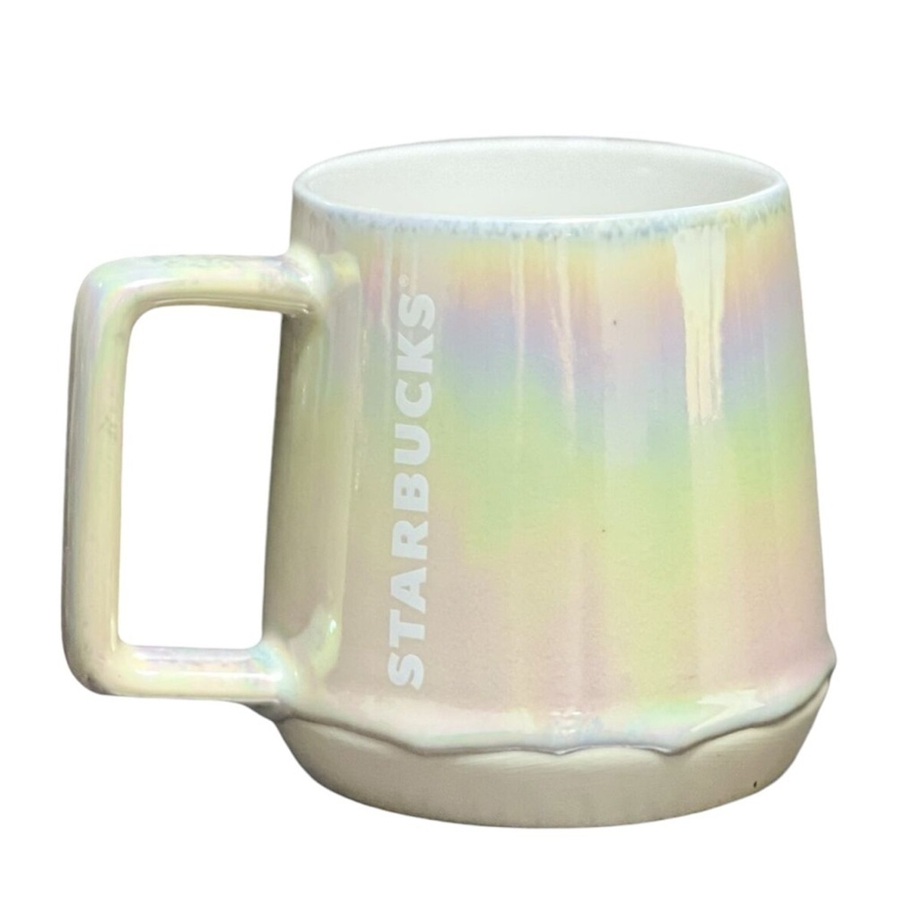 Starbucks White Drip 2019 Holiday 12 Fl Oz Cermic Large Cup Mug